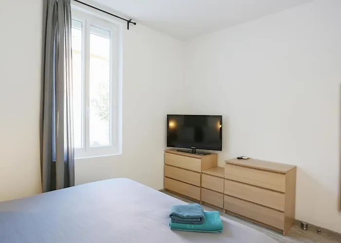 Sunrise Apartament *